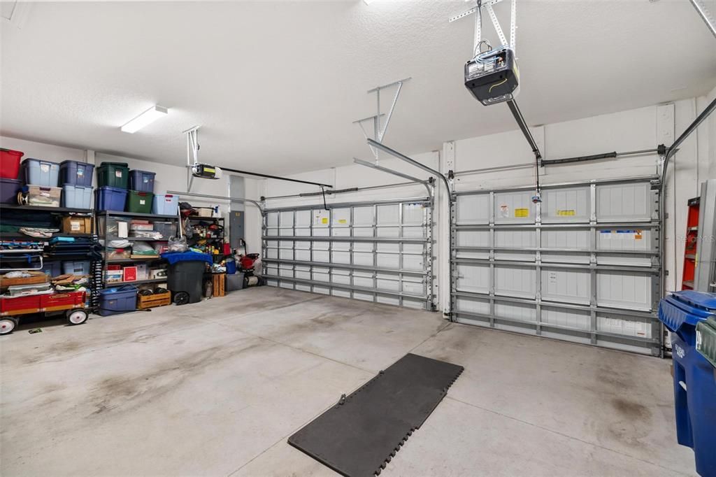 For Sale: $674,900 (3 beds, 2 baths, 2003 Square Feet)