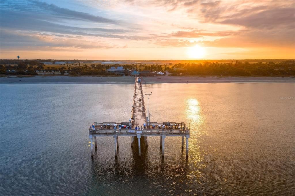 For Sale: $674,900 (3 beds, 2 baths, 2003 Square Feet)