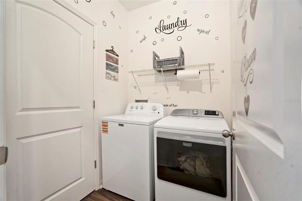 待售: $275,000 (2 贝兹, 2 浴室, 1509 平方英尺)