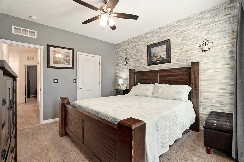 待售: $275,000 (2 贝兹, 2 浴室, 1509 平方英尺)