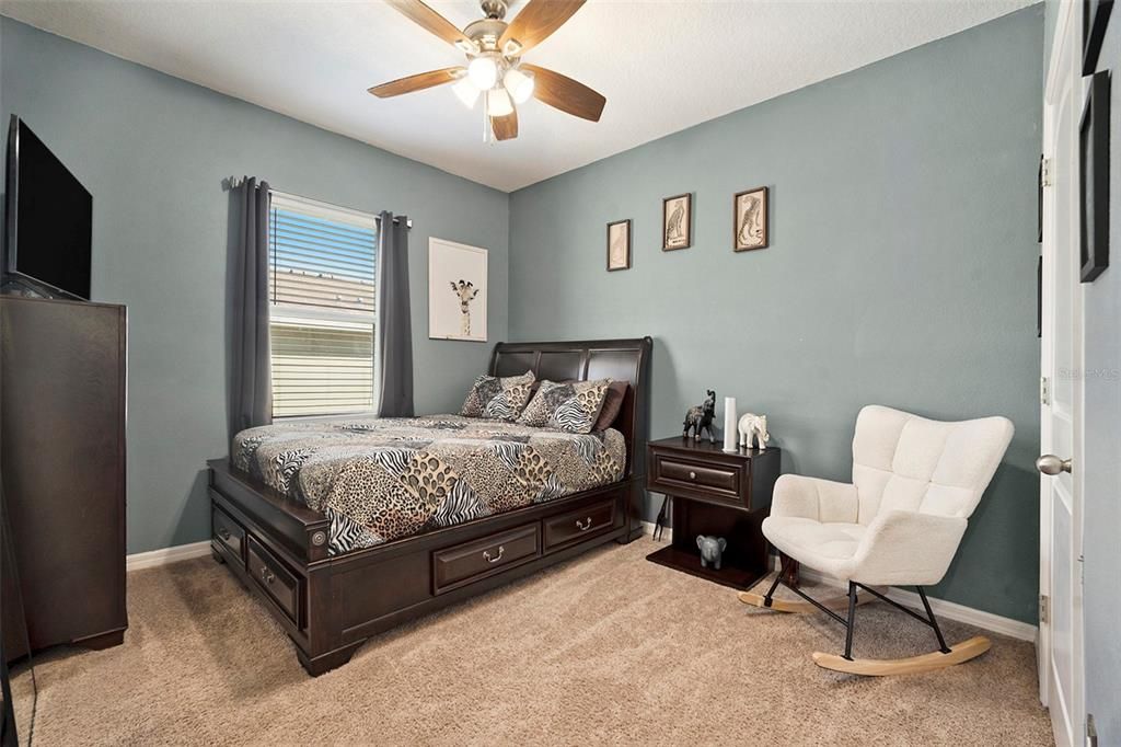 待售: $275,000 (2 贝兹, 2 浴室, 1509 平方英尺)