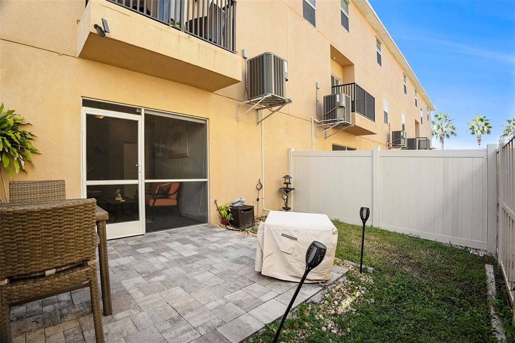 待售: $275,000 (2 贝兹, 2 浴室, 1509 平方英尺)