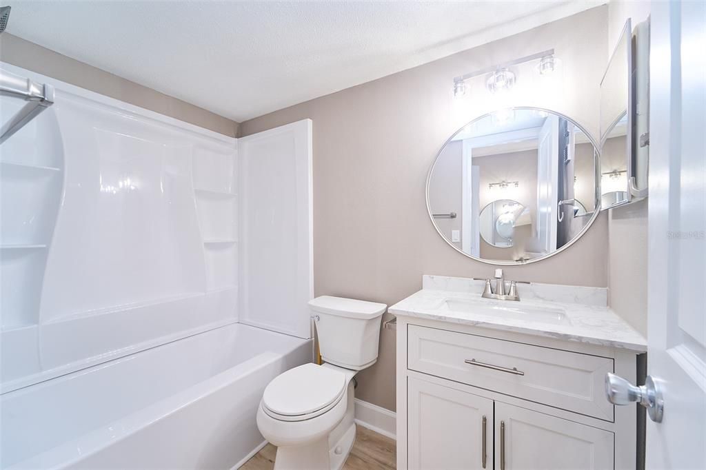 待售: $169,900 (2 贝兹, 2 浴室, 1100 平方英尺)