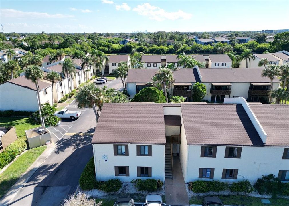 待售: $169,900 (2 贝兹, 2 浴室, 1100 平方英尺)