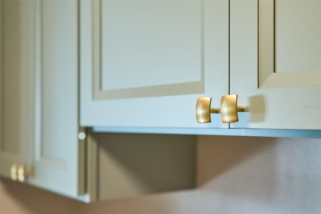 待售: $169,900 (2 贝兹, 2 浴室, 1100 平方英尺)