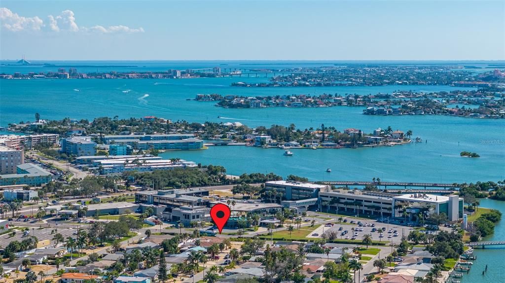 待售: $375,000 (2 贝兹, 2 浴室, 1408 平方英尺)