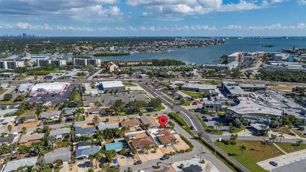 待售: $375,000 (2 贝兹, 2 浴室, 1408 平方英尺)