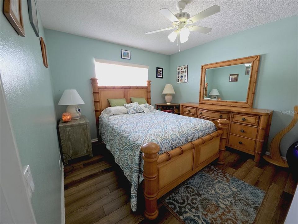 For Sale: $355,000 (3 beds, 2 baths, 1658 Square Feet)