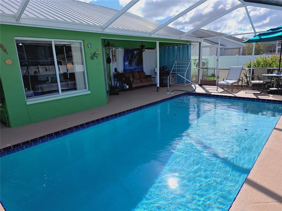 For Sale: $355,000 (3 beds, 2 baths, 1658 Square Feet)