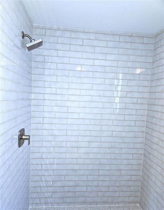 For Sale: $395,000 (2 beds, 2 baths, 1357 Square Feet)