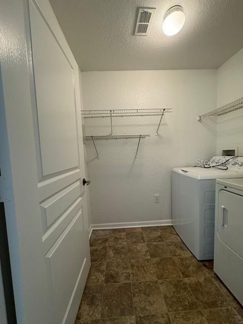 Active With Contract: $1,790 (3 beds, 2 baths, 1224 Square Feet)