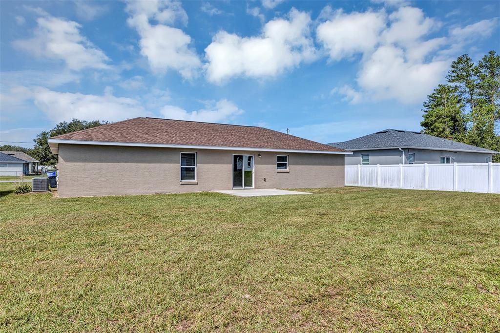 For Sale: $257,400 (4 beds, 2 baths, 1473 Square Feet)