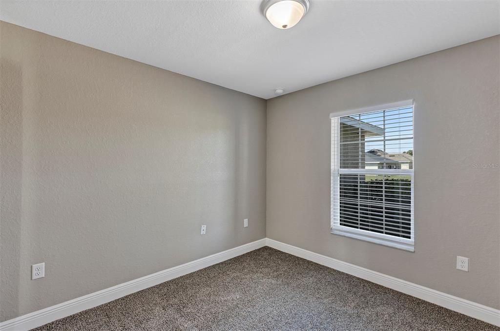 For Sale: $257,400 (4 beds, 2 baths, 1473 Square Feet)