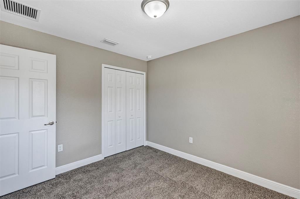 For Sale: $257,400 (4 beds, 2 baths, 1473 Square Feet)