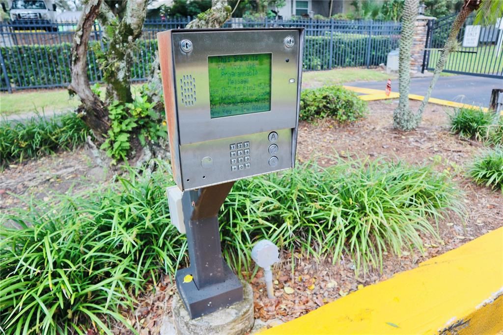 待售: $75,000 (1 贝兹, 1 浴室, 672 平方英尺)