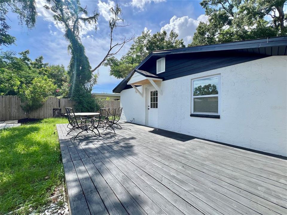 В аренду: $2,575 (3 спален, 2 ванн, 1170 Квадратных фут)