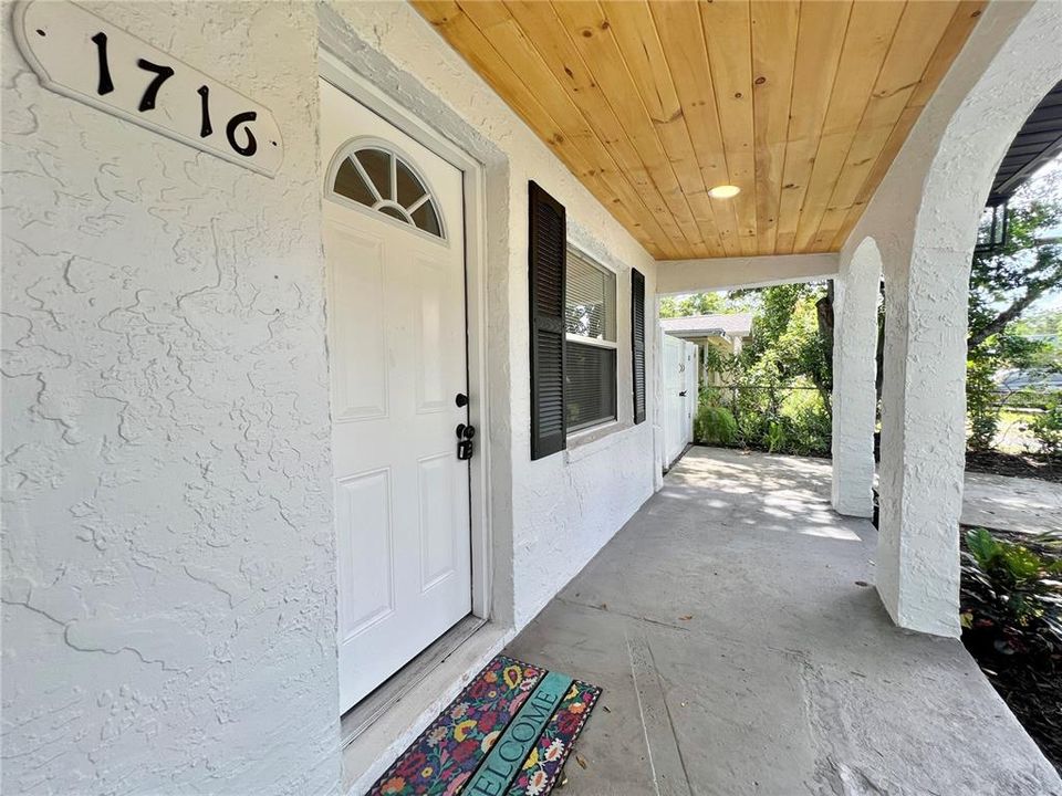 В аренду: $2,575 (3 спален, 2 ванн, 1170 Квадратных фут)