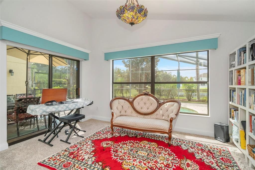 En Venta: $675,000 (4 camas, 2 baños, 3287 Pies cuadrados)