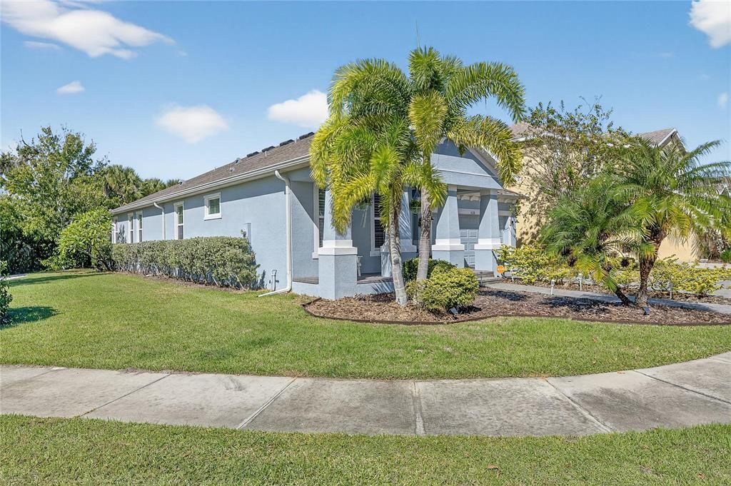 For Sale: $464,000 (3 beds, 2 baths, 2010 Square Feet)