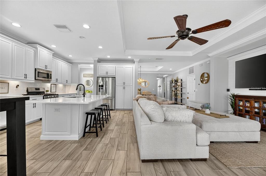 For Sale: $464,000 (3 beds, 2 baths, 2010 Square Feet)