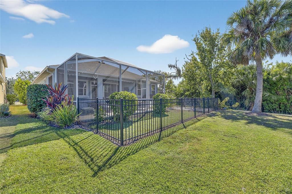 For Sale: $464,000 (3 beds, 2 baths, 2010 Square Feet)