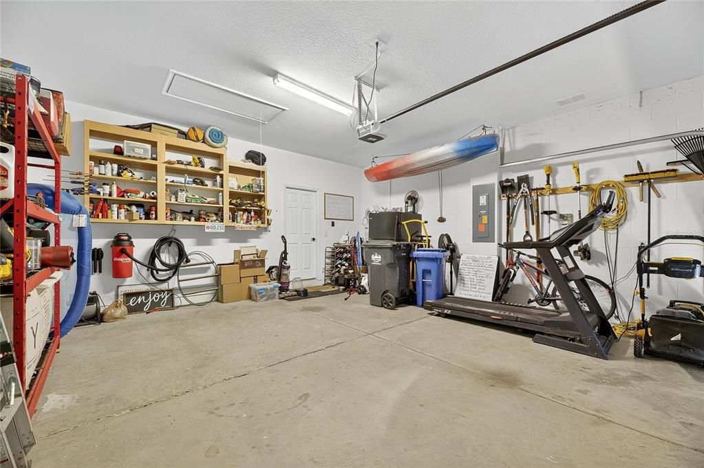 For Sale: $464,000 (3 beds, 2 baths, 2010 Square Feet)