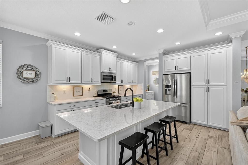 For Sale: $464,000 (3 beds, 2 baths, 2010 Square Feet)