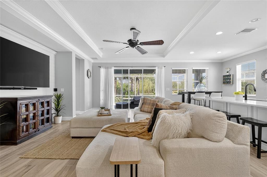 For Sale: $464,000 (3 beds, 2 baths, 2010 Square Feet)