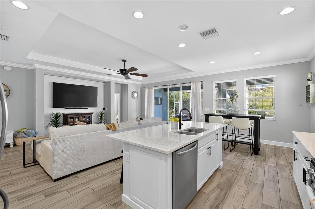 For Sale: $464,000 (3 beds, 2 baths, 2010 Square Feet)