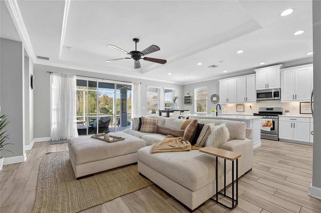 For Sale: $464,000 (3 beds, 2 baths, 2010 Square Feet)