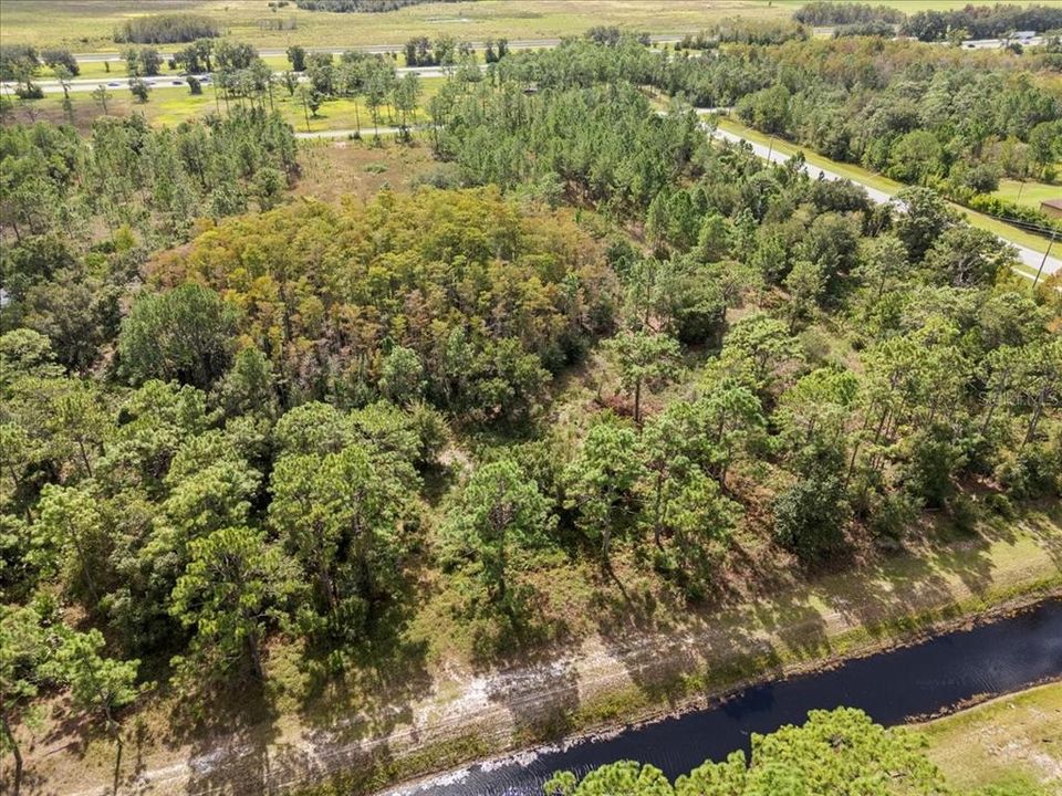 На продажу: $180,000 (2.88 acres)