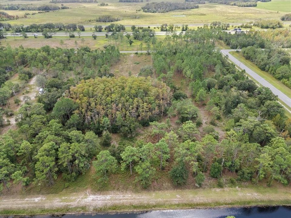 На продажу: $180,000 (2.88 acres)
