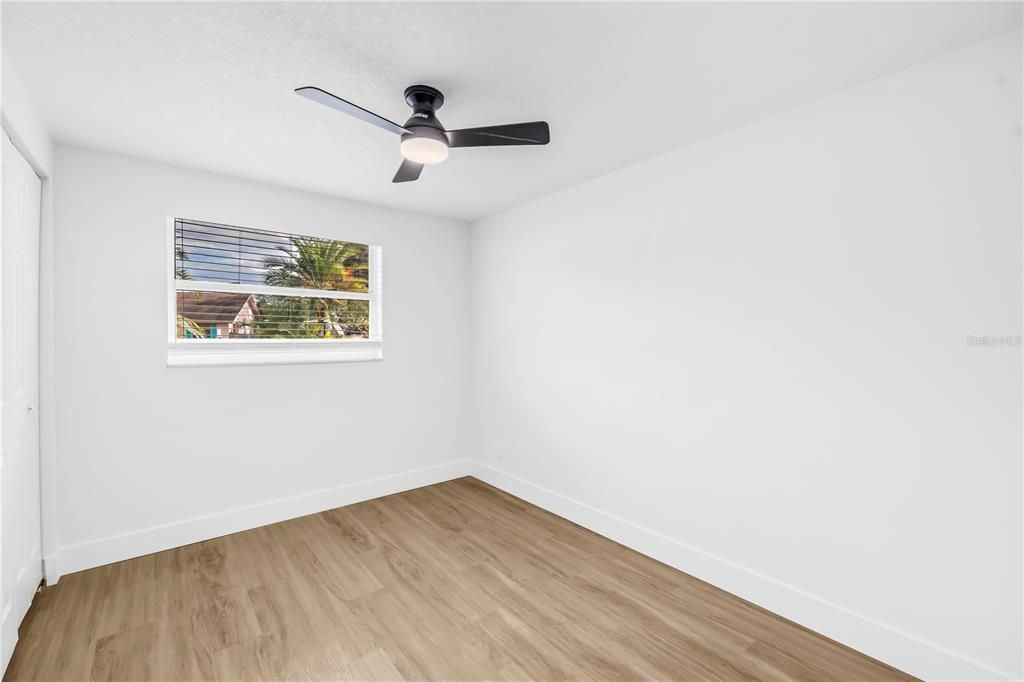 Activo con contrato: $599,900 (4 camas, 2 baños, 1870 Pies cuadrados)