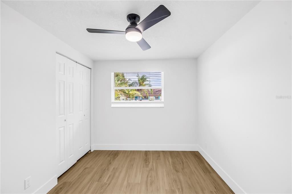 Activo con contrato: $599,900 (4 camas, 2 baños, 1870 Pies cuadrados)