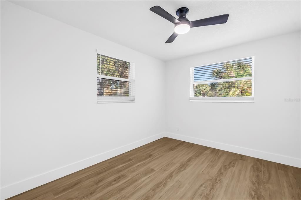 Activo con contrato: $599,900 (4 camas, 2 baños, 1870 Pies cuadrados)