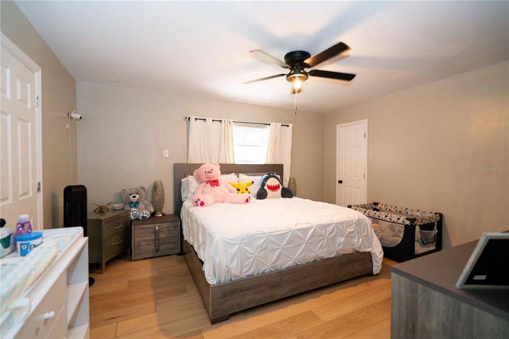 For Sale: $468,000 (3 beds, 2 baths, 2956 Square Feet)