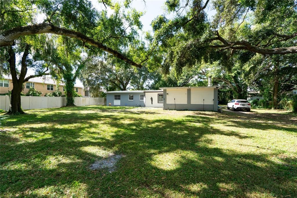 For Sale: $468,000 (3 beds, 2 baths, 2956 Square Feet)