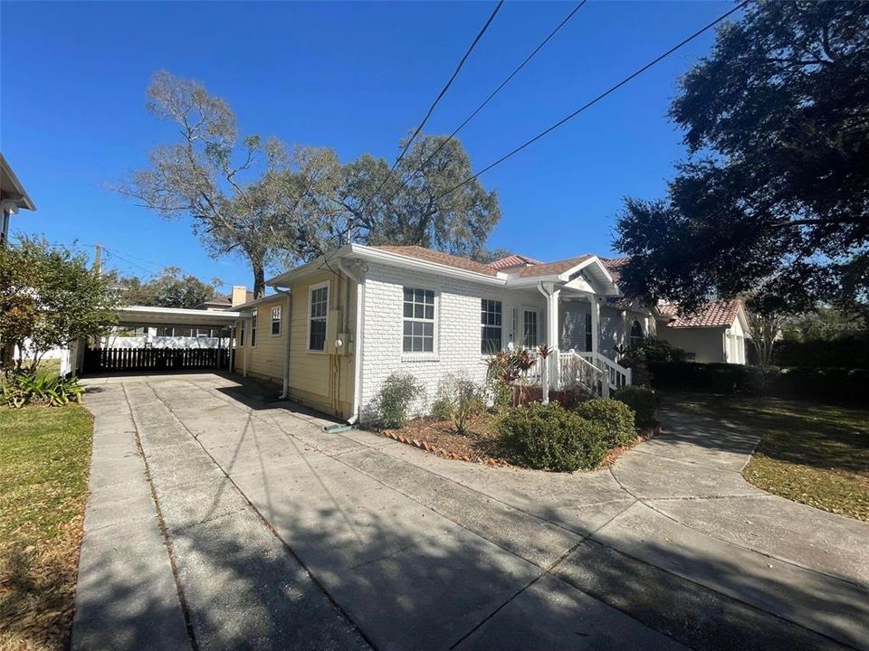 For Rent: $3,100 (3 beds, 2 baths, 1566 Square Feet)