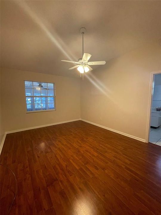 For Rent: $3,100 (3 beds, 2 baths, 1566 Square Feet)