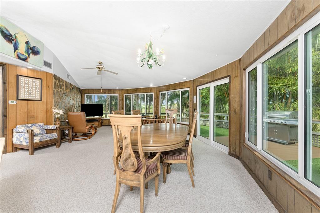 For Sale: $820,000 (3 beds, 2 baths, 2847 Square Feet)