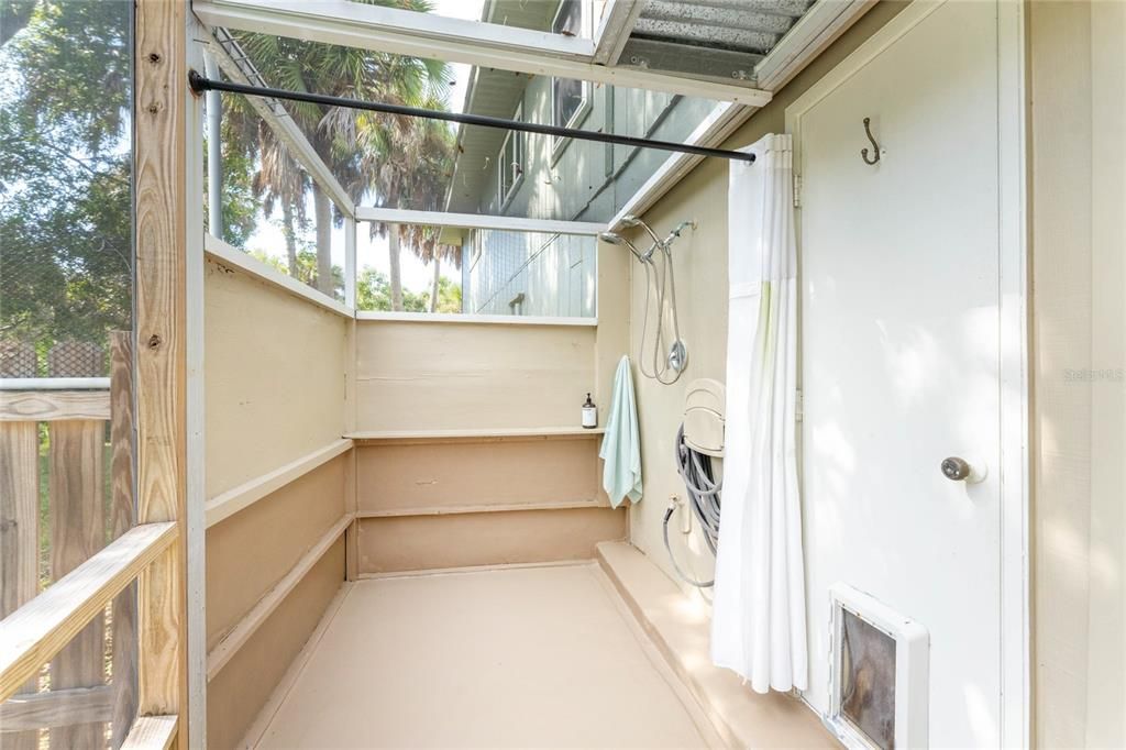 For Sale: $820,000 (3 beds, 2 baths, 2847 Square Feet)