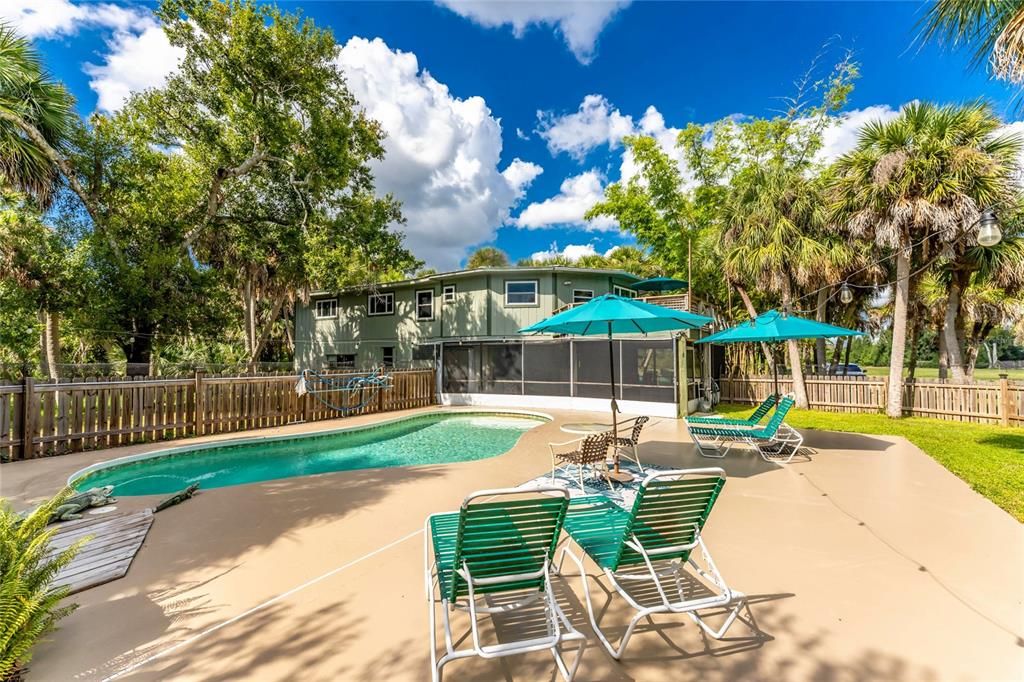 For Sale: $820,000 (3 beds, 2 baths, 2847 Square Feet)