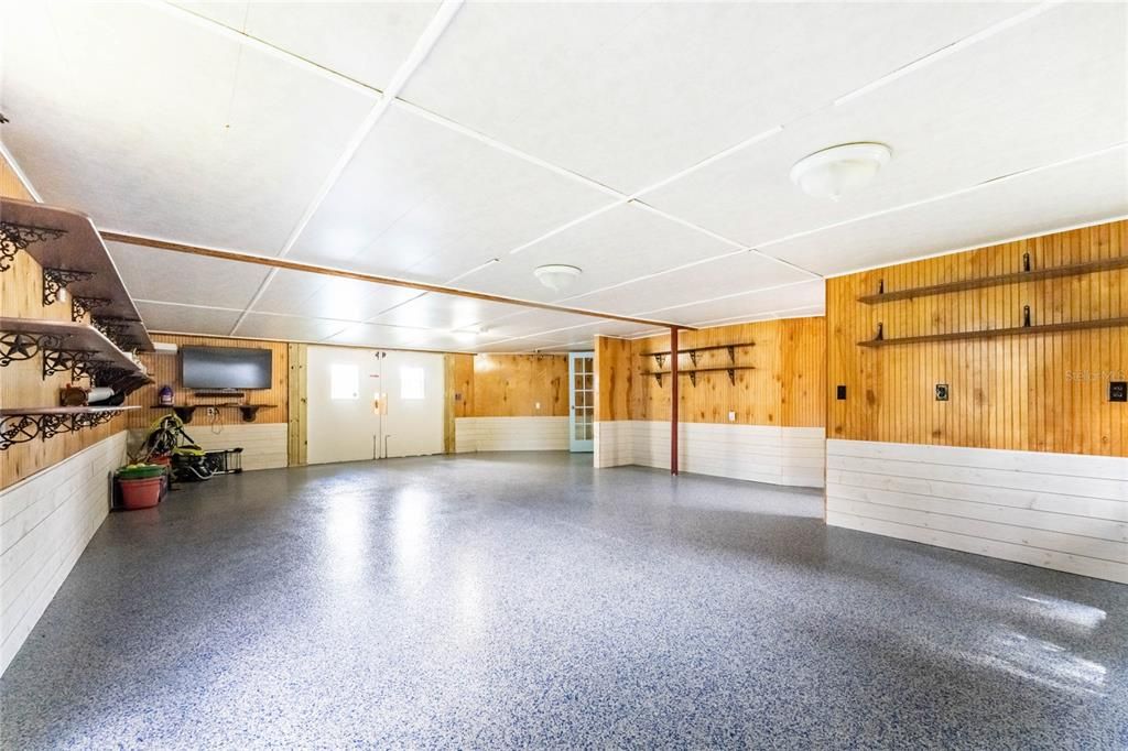 For Sale: $820,000 (3 beds, 2 baths, 2847 Square Feet)