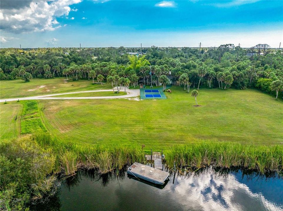 For Sale: $820,000 (3 beds, 2 baths, 2847 Square Feet)