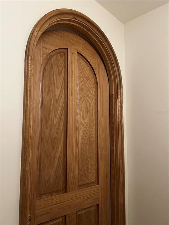 Active With Contract: $800,000 (2 beds, 2 baths, 1375 Square Feet)