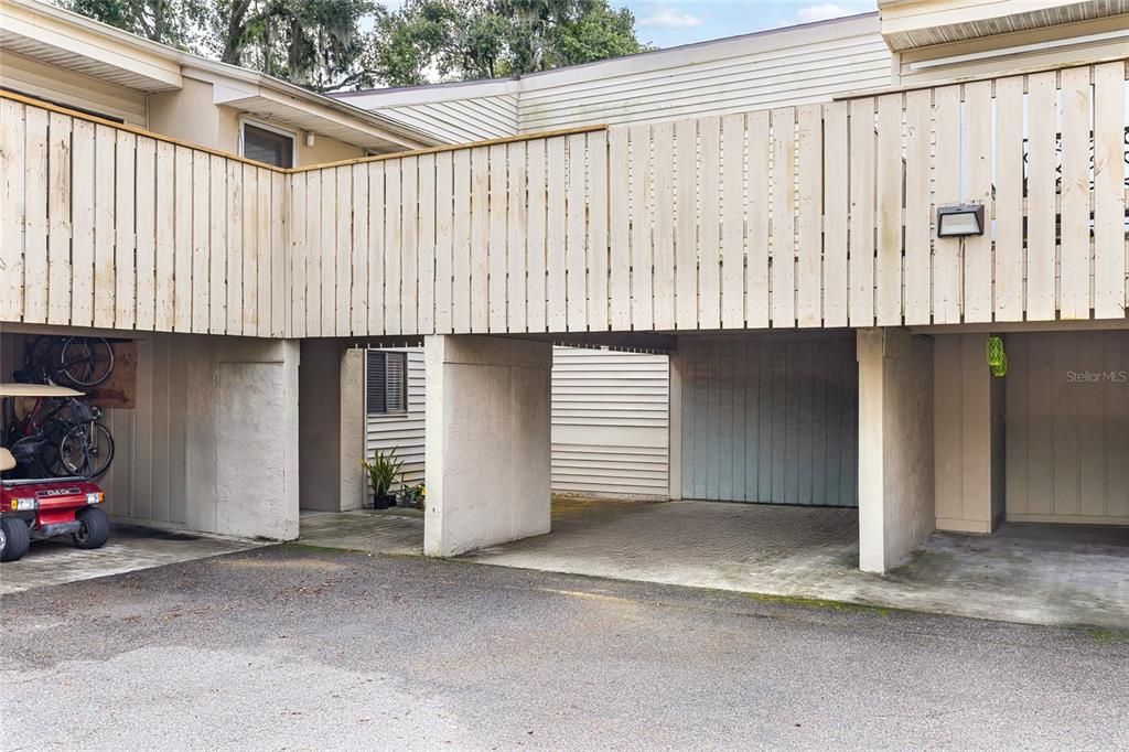 For Sale: $129,000 (2 beds, 2 baths, 1087 Square Feet)