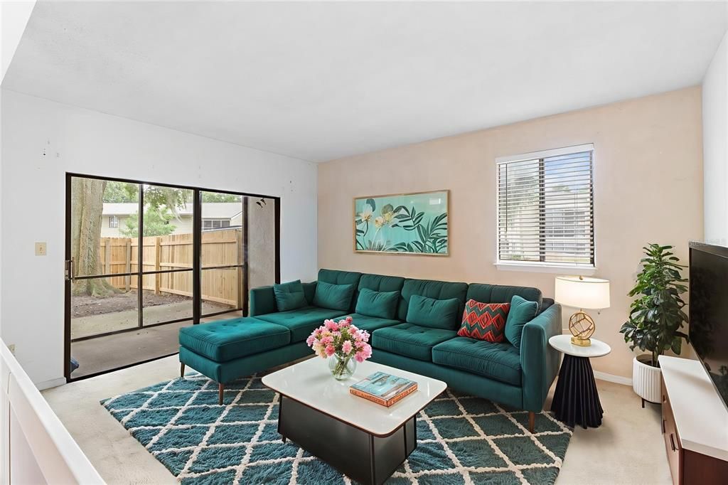 For Sale: $129,000 (2 beds, 2 baths, 1087 Square Feet)