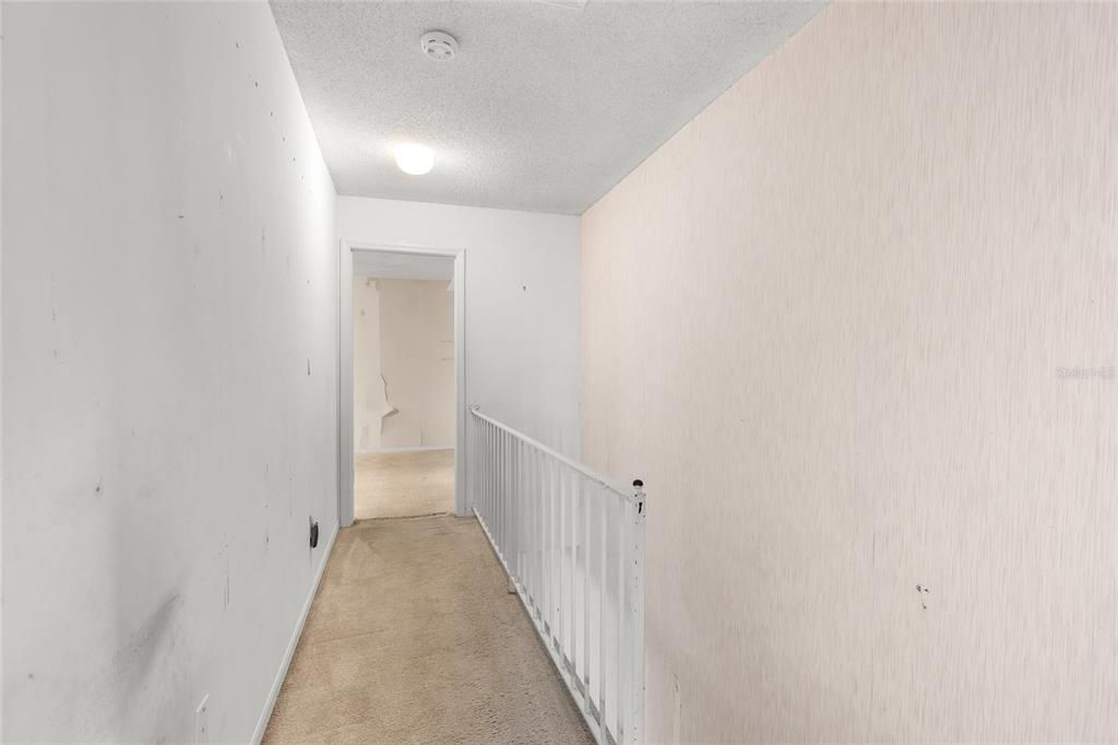 For Sale: $129,000 (2 beds, 2 baths, 1087 Square Feet)