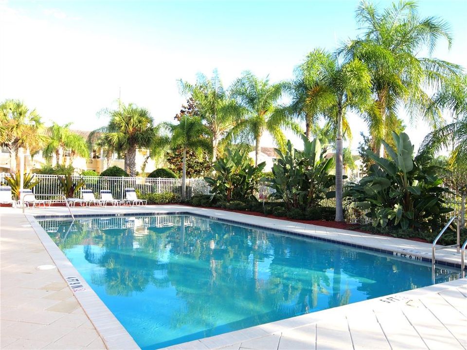 For Rent: $2,100 (3 beds, 2 baths, 1652 Square Feet)