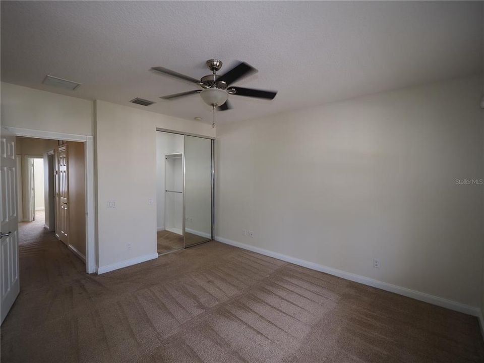For Rent: $2,100 (3 beds, 2 baths, 1652 Square Feet)